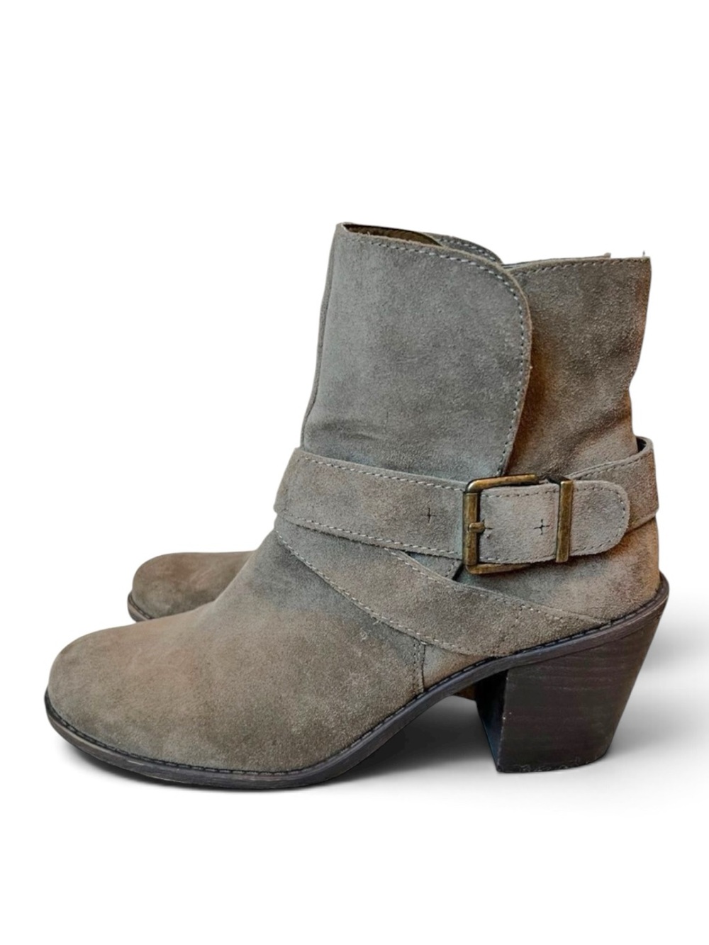 BCBGENERATION Aries Suede Ankle Boots